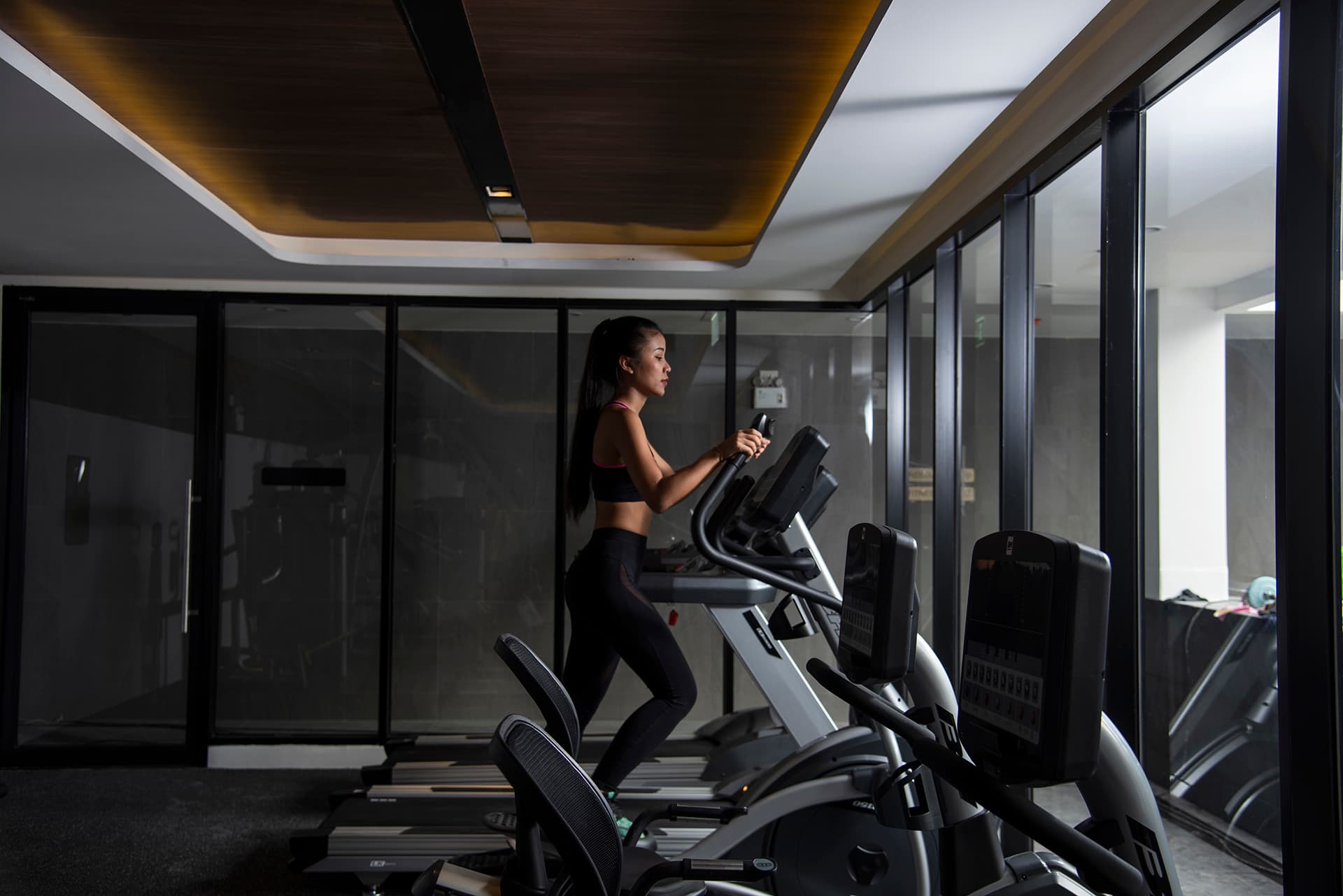 Modern fitness centre at Amanta Sathorn Residence