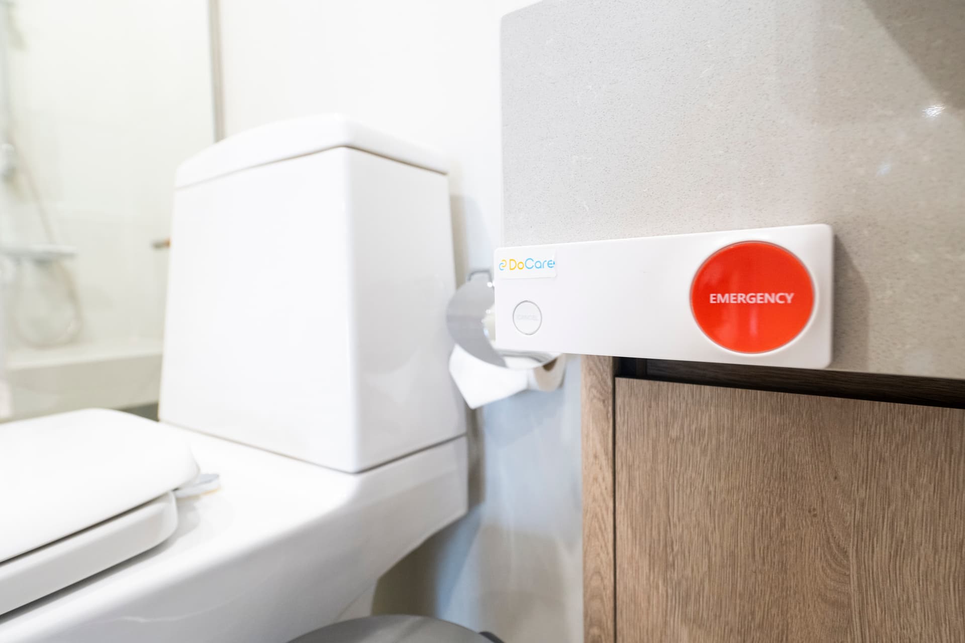 Modern bathroom in Bangkok residence