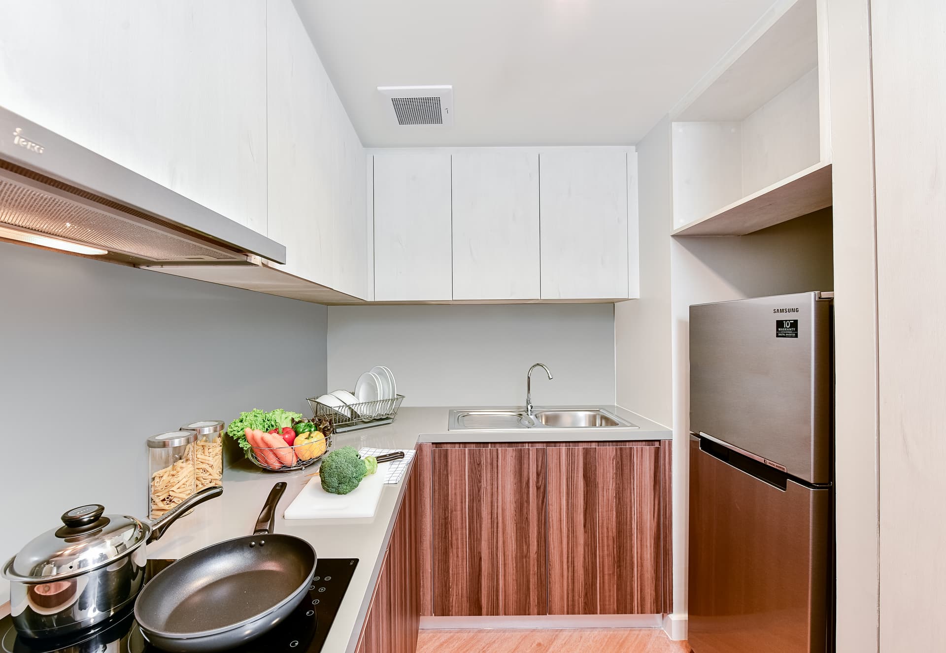 Kitchen in 2 Bedroom Executive at Amanta Sathorn
